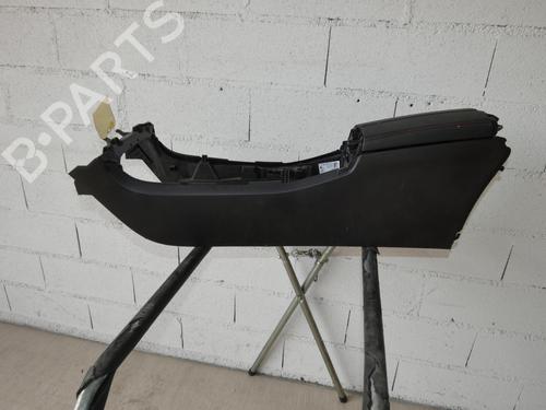 Armrest / Center console MERCEDES-BENZ A-CLASS (W177) A 200 (177.087) | BP24026506I20
