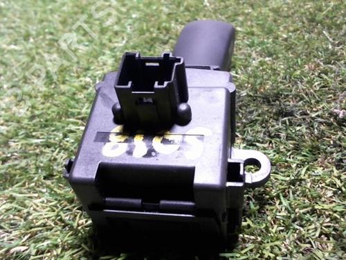 switch-bmw-3-e46-1997-1998-1999-2000-2001-2002-2003-2004-2005-31637992 main image