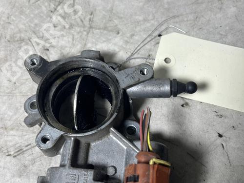 Used Throttle body OPEL ZAFIRA TOURER C (P12) 2.0 CDTi (75) (130 hp) 31085523