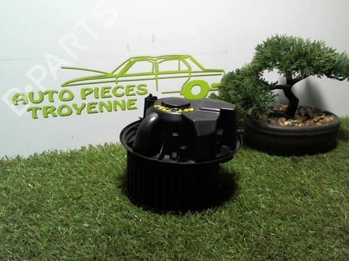 Used Heater blower motor SEAT TOLEDO III (5P2) 1.9 TDI (105 hp) 25618246