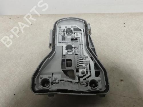 Used Licence plate light VW POLO IV (9N_, 9A_) 1.2 12V (64 hp) 33018366