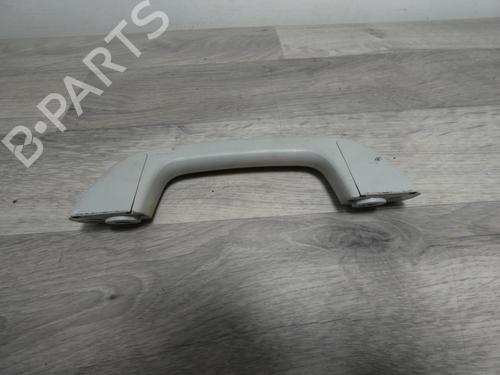 Indvendigt håndtag Indvendigt håndtag TOYOTA HILUX VIII Pickup (_N1_) 2.4 D 4WD (GUN125_, GUN125R) (150 hp) 38442650 38442650
