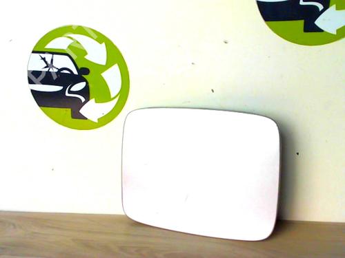 fuel-flap-toyota-picnic-_xm1_-1996-1997-1998-1999-2000-2001-24023393 main image