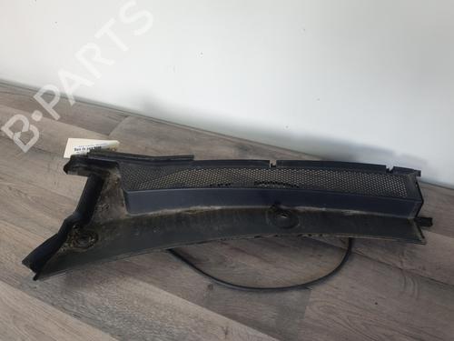 Used Scuttle panel Scuttle panel PEUGEOT 3008 II SUV (MC_, MR_, MJ_, M4_) 1.2 THP/ PureTech 130 (MRHNSM, MRHNSU, MRHNSJ, MRHNYW,... (131 hp) 25619840 25619840