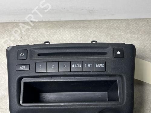 Used Radio TOYOTA YARIS (_P1_) 1.4 D-4D (NLP10_, NLP10R) (75 hp) 33119964