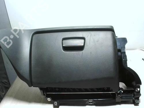 Porta-luvas BMW 1 (E81) 118 d | BP24026849C95