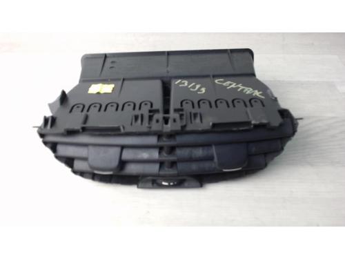 Air vent PEUGEOT 208 I (CA_, CC_) 1.2 VTI 82 | BP21182902I21