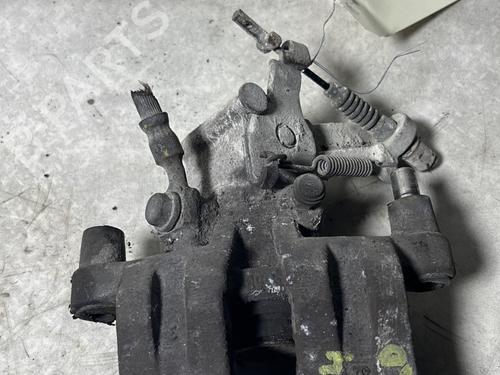 right-rear-brake-caliper-saab-9-3-estate-e50-2005-2006-2007-2008-2009-2010-2011-2012-2013-2014-2015-31085509 main image