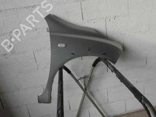 Used Right front fenders NISSAN MICRA III (K12) 1.2 16V (65 hp) 21824861