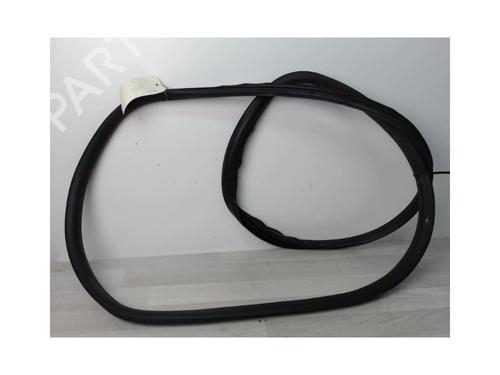 Used Rubber door seal PEUGEOT 207 (WA_, WC_) 1.4 HDi (68 hp) 24026091