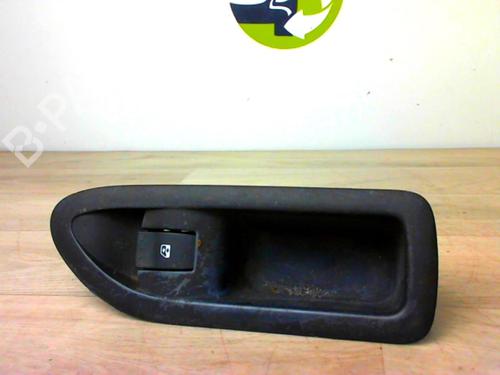 Used Switch RENAULT LAGUNA II (BG0/1_) 1.9 dCi (BG08, BG0G) (120 hp) 31638135