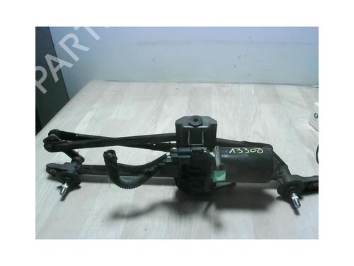 Used Front wiper motor HYUNDAI TUCSON (JM) 2.0 CRDi (113 hp) 24026562