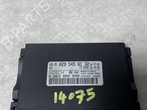 Used Control unit Control unit MERCEDES-BENZ S-CLASS (W220, V220) S 320 CDI (220.026, 220.126) (197 hp) 30705252 30705252