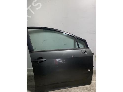 Right front door TOYOTA COROLLA Verso (ZER_, ZZE12_, R1_) 2.0 D-4D (CUR10_, CUR10R) | BP25206297C3 