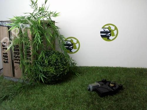 right-front-window-motor-renault-megane-iii-hatchback-bz01_-b3_-2008-24021609 main image