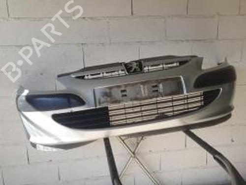 Used Front bumper PEUGEOT 307 (3A/C) 1.4 16V (88 hp) 29283182