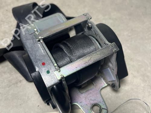 Sikkerhedssele foran højre Sikkerhedssele foran højre OPEL ASTRA J Saloon 1.6 CDTi (69) (136 hp) 34220851 34220851