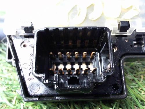 Switch FORD FOCUS C-MAX (DM2) 2.0 TDCi | BP22440602I30