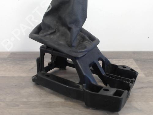 Shift knob TOYOTA COROLLA (_E12_) 2.0 D-4D (CDE120R, CDE120L_) | BP25488453I34