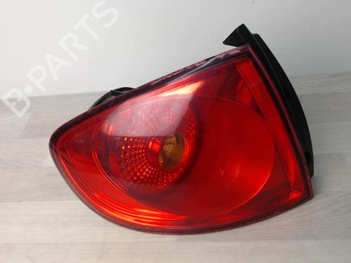 left-taillight-seat-altea-5p1-2004-2005-2006-2007-2008-2009-2010-2011-2012-2013-2014-2015-25619684 main image