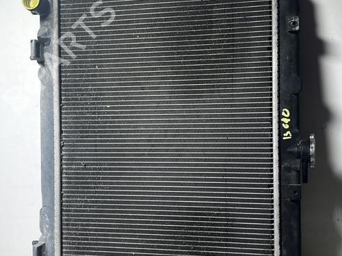 water-radiator-nissan-almera-tino-v10-1998-1999-2000-2001-2002-2003-2004-2005-2006-31086434 main image