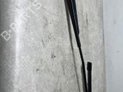 Used Front windshield wiper arm VW SCIROCCO III (137, 138) 2.0 TDI (140 hp) 31058138