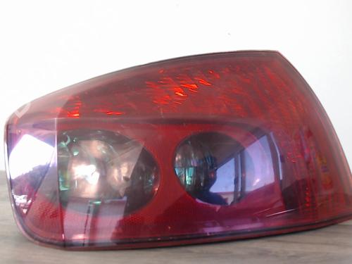 left-taillight-peugeot-407-6d_-2004-2005-2006-2007-2008-2009-2010-2011-24661619 main image