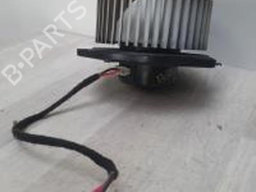 Used Air vent RENAULT LAGUNA III (BT0/1) 2.0 dCi (BT07, BT0J, BT14, BT1A, BT1S) (131 hp) 28157694