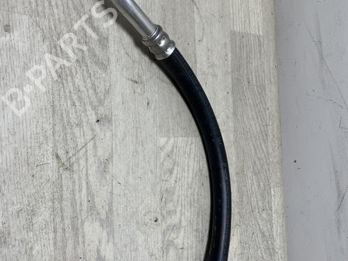 Used AC pipe PEUGEOT 3008 II SUV (MC_, MR_, MJ_, M4_) 1.2 THP/ PureTech 130 (MRHNSM, MRHNSU, MRHNSJ, MRHNYW,... (131 hp) 25702279