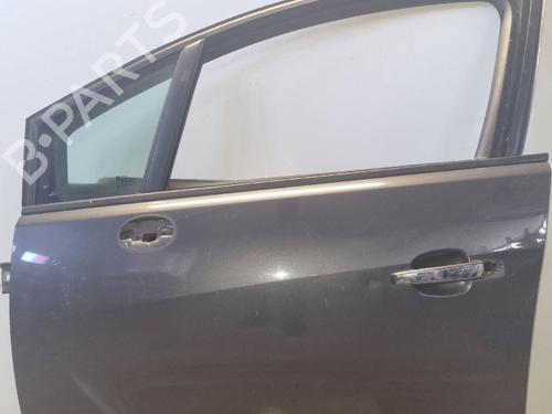 Used Left front door Left front door 37030598 37030598