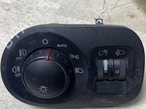 headlight-switch-seat-altea-5p1-2004-2005-2006-2007-2008-2009-2010-2011-2012-2013-2014-2015-29430875 main image