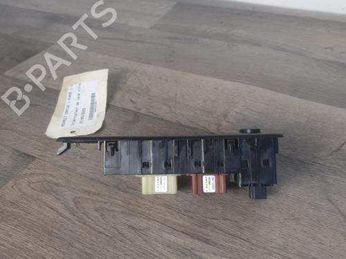 Left front window switch RENAULT CAPTUR I (J5_, H5_) 0.9 TCe 90 | BP30807572I27