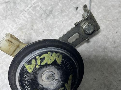 horn-dacia-logan-pickup-us_-2008-31800656 main image