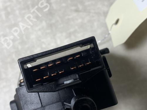 Switch KIA CARENS III MPV (UN) 2.0 CRDi 140 | BP30807943I30