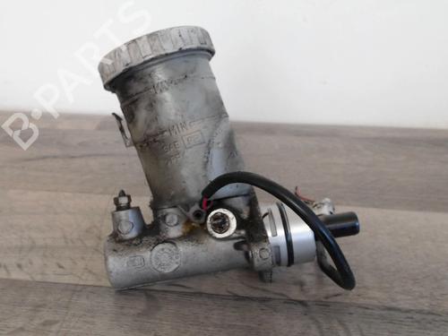 Brake master cylinder SUZUKI GRAND VITARA I (FT, HT) 2.0 HDI 110 16V 4x4 (SQ420D, TD83V, JA420WD) | BP26199294M77