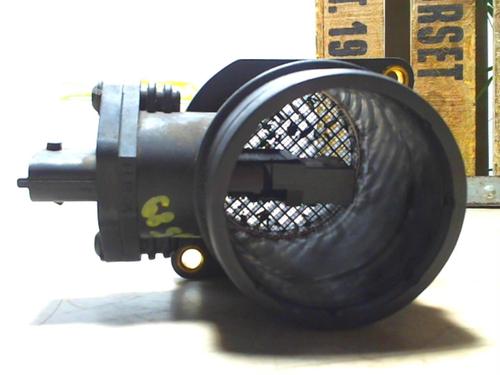 Used Mass air flow sensor TOYOTA YARIS (_P1_) 1.4 D-4D (NLP10_, NLP10R) (75 hp) 24023412