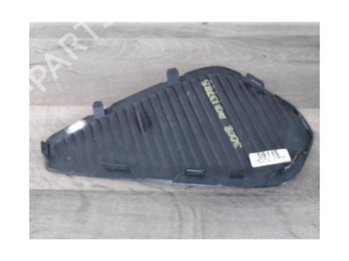 Grille PEUGEOT 3008 II SUV (MC_, MR_, MJ_, M4_) 1.2 THP/ PureTech 130 (MRHNSM, MRHNSU, MRHNSJ, MRHNYW,... | BP27154117C40 
