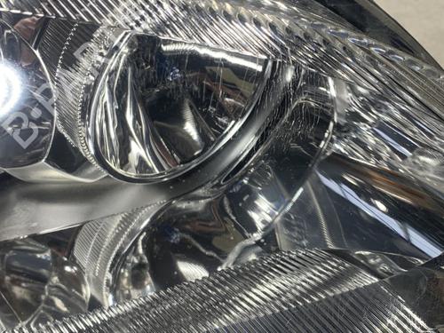 Right headlight FORD FOCUS C-MAX (DM2) 2.0 TDCi | BP29823414C29