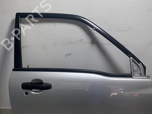 Used Right front door Right front door SUZUKI GRAND VITARA I (FT, HT) 2.0 HDI 110 16V 4x4 (SQ420D, TD83V, JA420WD) (109 hp) 26199327 26199327