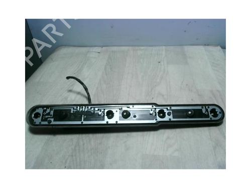 Używane Lampa oświetlenia tablicy rejestracyjnej FORD FOCUS C-MAX (DM2) 1.6 TDCi (109 hp) 21183145