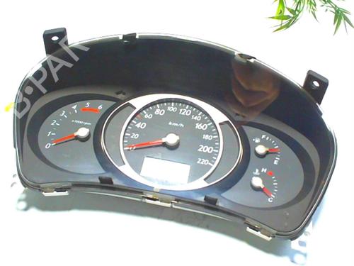 Used Instrument cluster HYUNDAI TUCSON (JM) 2.0 CRDi All-wheel Drive (113 hp) 24022953