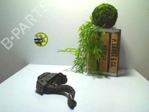 Used Clutch pedal SKODA FABIA I (6Y2) 1.9 SDI (64 hp) 23981266