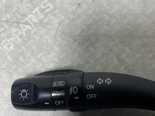 switch-kia-carens-iii-mpv-un-2006-2007-2008-2009-2010-2011-2012-2013-30807938 main image