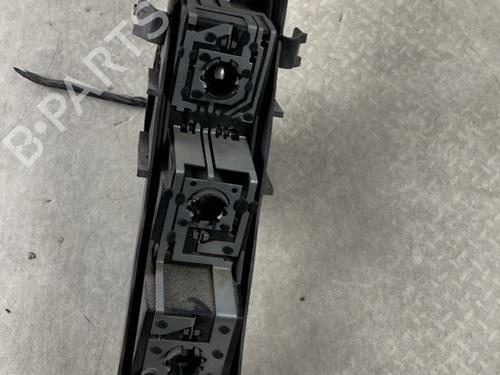 Used Licence plate light RENAULT SCÉNIC II (JM0/1_) 1.5 dCi (JM1E, JM16) (106 hp) 21571770