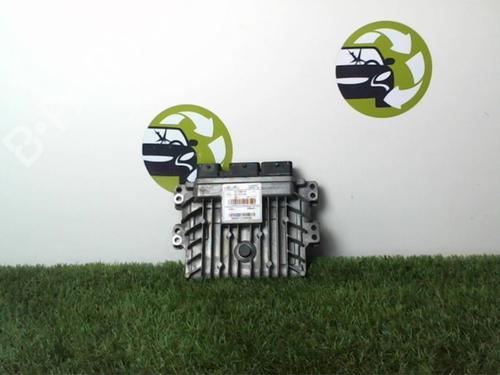Used Control unit RENAULT MEGANE III Hatchback (BZ0/1_, B3_) 1.5 dCi (BZ0C) (90 hp) 28374048