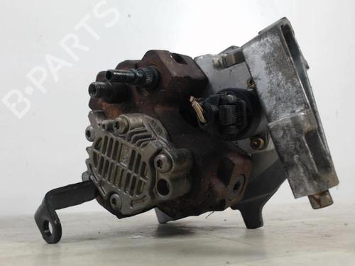 Used Injection pump PEUGEOT 206 Hatchback (2A/C) 1.4 HDi eco 70 (68 hp) 23211891