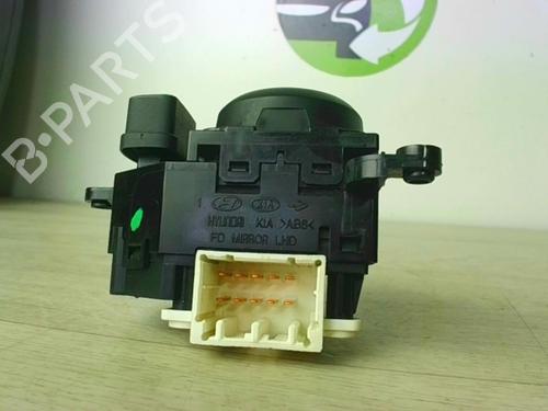 mirror-switch-hyundai-i30-estate-fd-2007-2008-2009-2010-2011-2012-24022486 main image