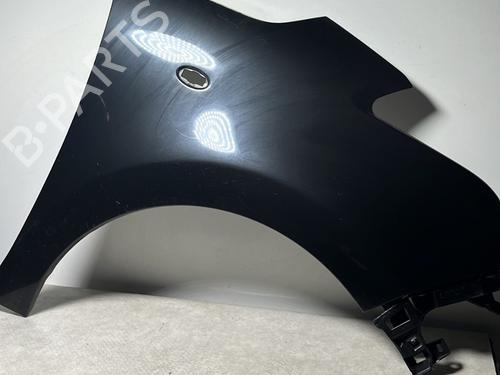 right-front-fenders-citroen-c3-picasso-sh_-2008-31588125 main image