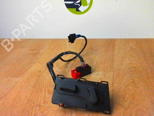 switch-peugeot-607-9d-9u-2000-24021314 main image