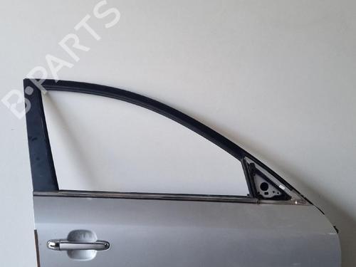 Used Right front door Right front door 36950102 36950102